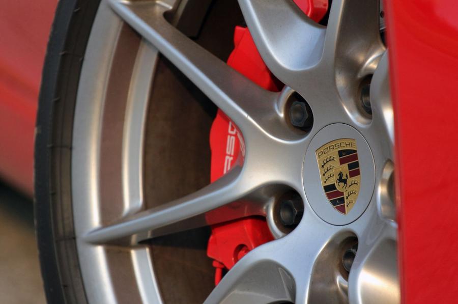 Porsche 911 Carrera S 2013 года  (фото 47 из 51)